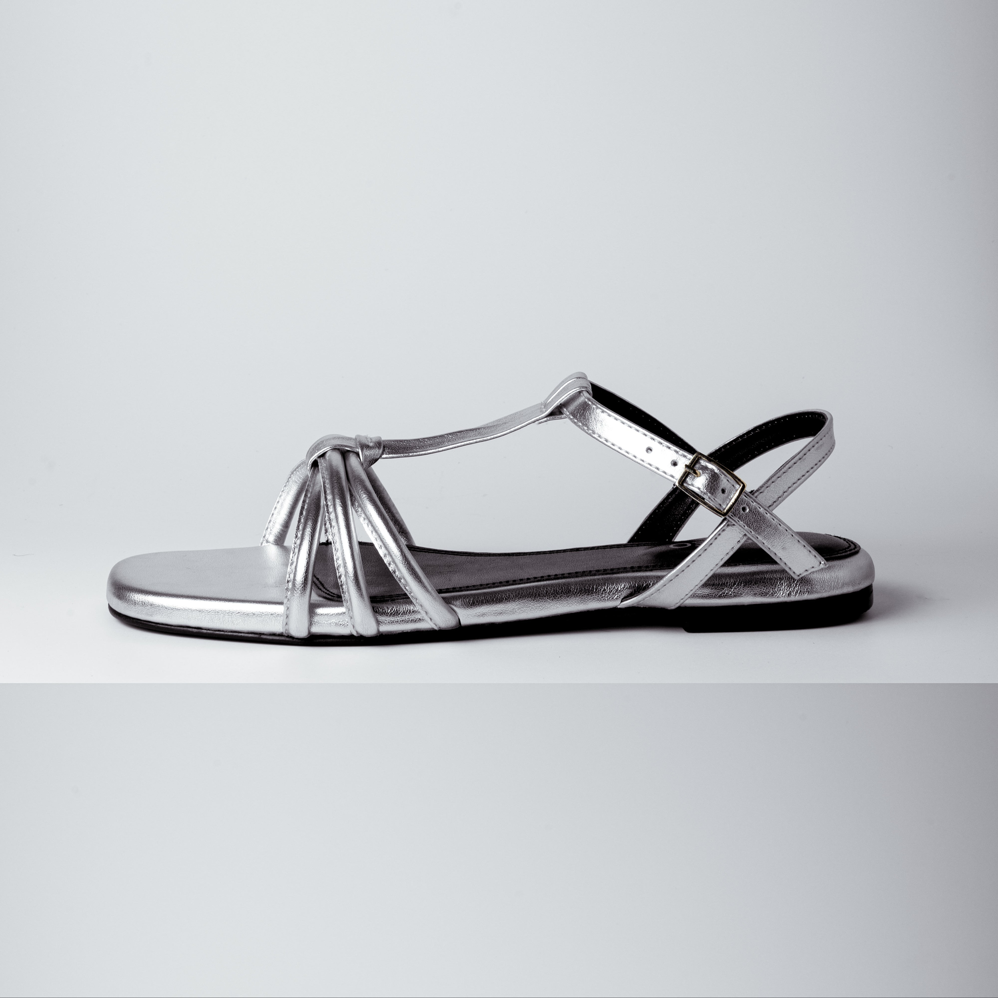 Image of Luna Loop Silver Vegan Sandals